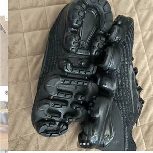 Nike Black Athletic Shoes